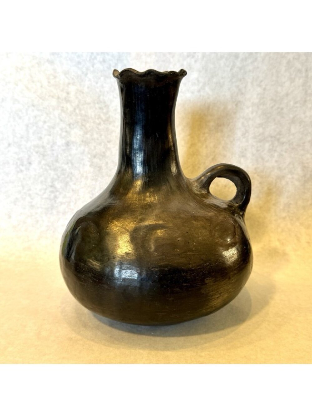 Doña Rosa Vase Oaxaca Folk Art Black Pottery Blackware Early Work 9" Ruffled - Picture 3 of 16